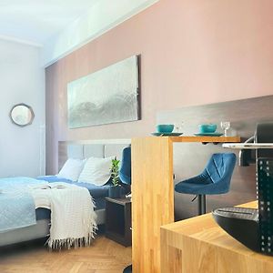 Studio met een King Size Bed